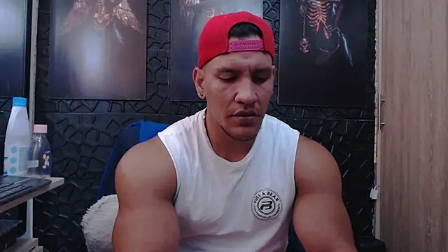 viktor herrera online show from March 7, 4:56 pm