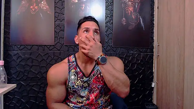 viktor herrera online show from March 11, 4:56 pm