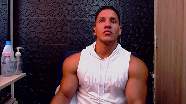 viktor herrera online show from February 16, 3:21 pm