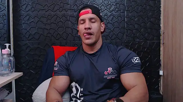 viktor herrera online show from January 11, 6:48 pm