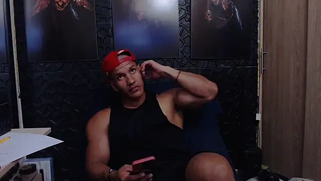 viktor herrera online show from July 9, 4:35 am