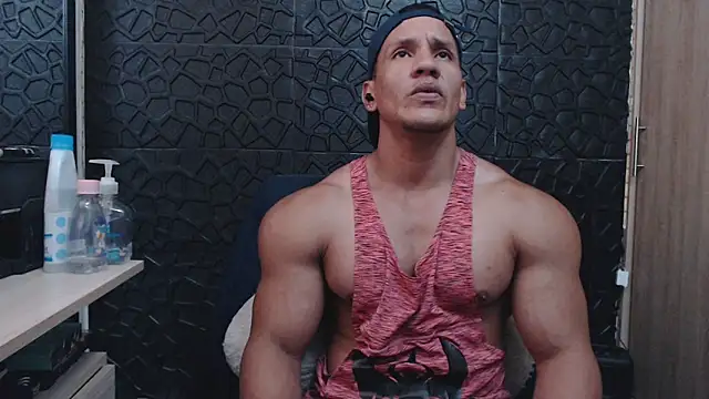 viktor herrera online show from January 15, 4:32 pm