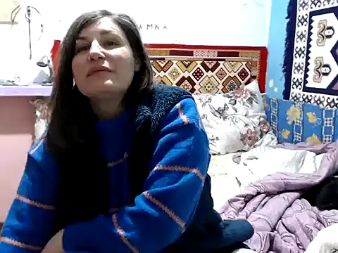 Adelinemilf online show from January 13, 5:55 am