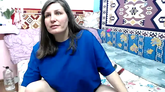 Adelinemilf online show from March 5, 11:51 am