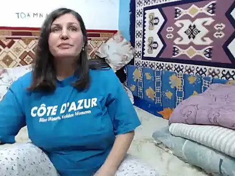 Adelinemilf online show from January 14, 10:52 am