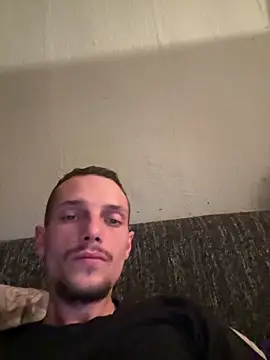 Evelin199 online show from April 14, 9:20 pm