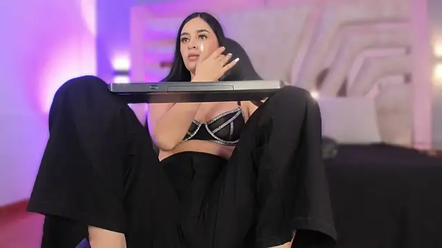  NatachaDiaz  online show from February 5, 11:39 am