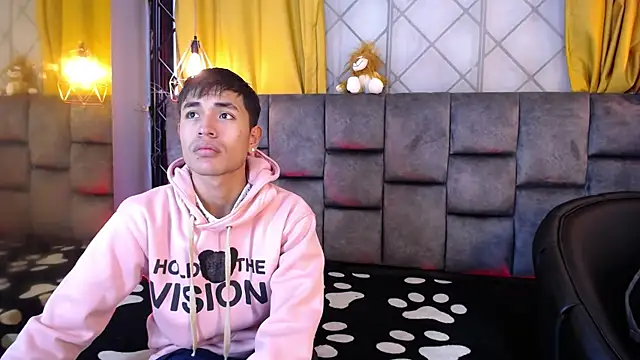 Maik Russo online show from February 11, 11:32 am