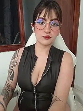 kuritto  online show from March 21, 8:35 pm