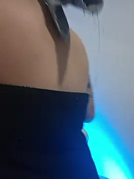 kuritto  online show from May 31, 2:06 am