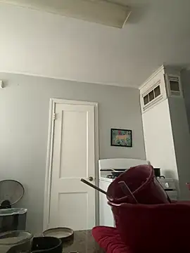 jojosbizarrelyf online show from April 10, 1:29 pm