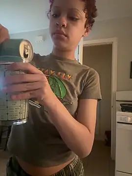 jojosbizarrelyf online show from April 9, 12:45 am