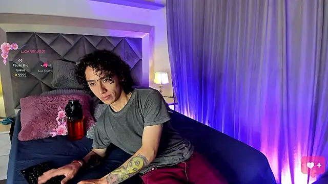 CalmaCaos online show from February 26, 12:16 pm