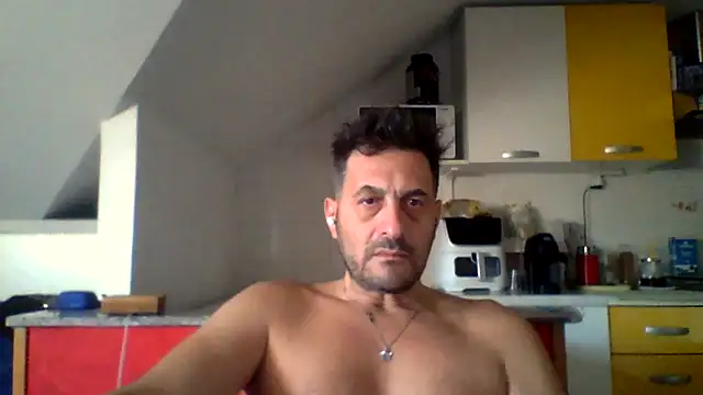 colosone online show from November 15, 8:40 am