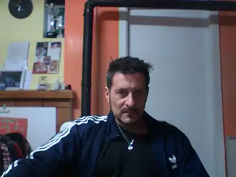 Snapshot of colosone chatting on March 3, 5:52 pm colosone online show from March 3, 5:52 pm