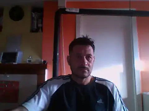 Snapshot of colosone chatting on March 11, 6:52 am colosone online show from March 11, 6:52 am