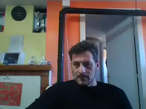 Snapshot of colosone chatting on March 4, 1:49 pm colosone online show from March 4, 1:49 pm
