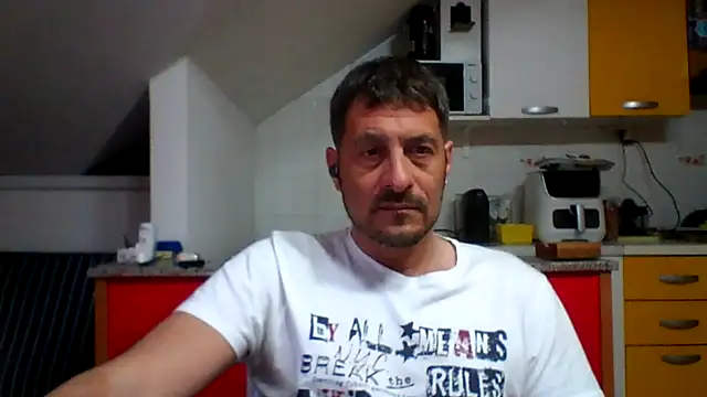 colosone online show from May 5, 5:54 am