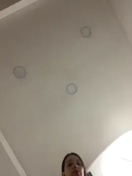 Violett hott  online show from April 12, 12:08 pm