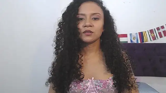 Snapshot of Little18Doll chatting on July 12, 10:54 pm Little18Doll online show from July 12, 10:54 pm