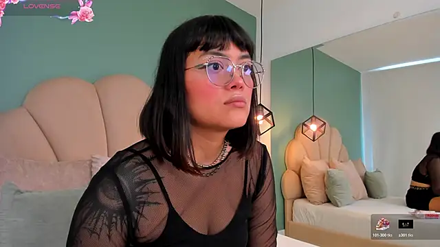 barbara mmoon online show from January 16, 4:33 pm