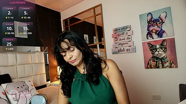 Snapshot of gaby_jazmin chatting on February 20, 7:16 pm gaby jazmin online show from February 20, 7:16 pm