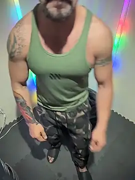 wolfbucker online show from April 14, 5:12 am