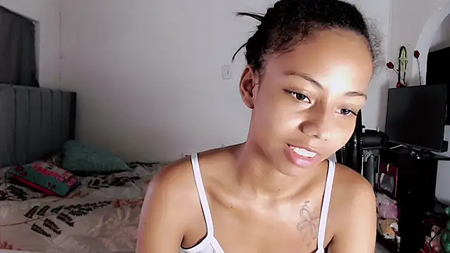 linda brown  online show from February 27, 12:38 pm