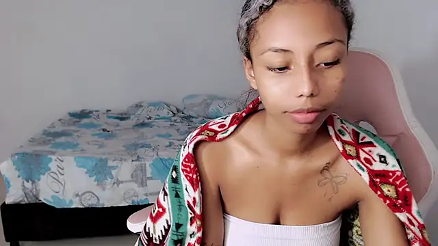 linda brown  online show from April 17, 11:24 am