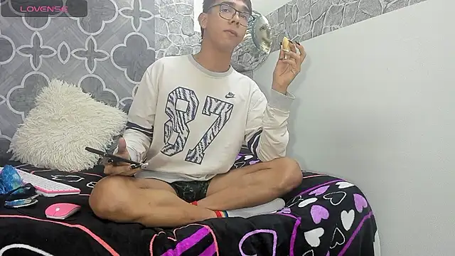 edi stwix18 online show from January 9, 3:08 pm