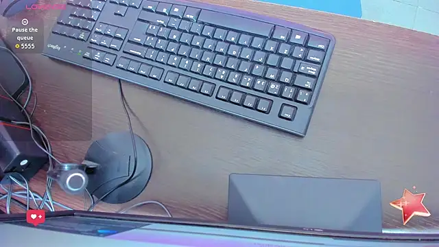 emilywilliis online show from February 18, 12:34 pm