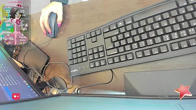 emilywilliis online show from March 15, 1:07 pm