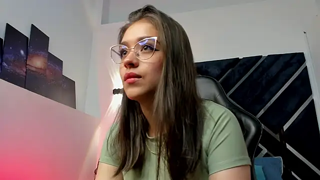 Ariana Montiel online show from January 15, 8:34 pm