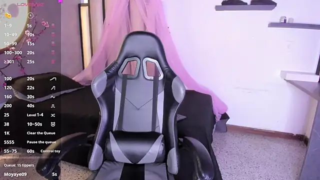 Luna  02 online show from March 13, 11:37 am