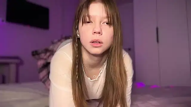 Snapshot of karalinhks chatting on February 24, 6:09 pm karalinhks online show from February 24, 6:09 pm