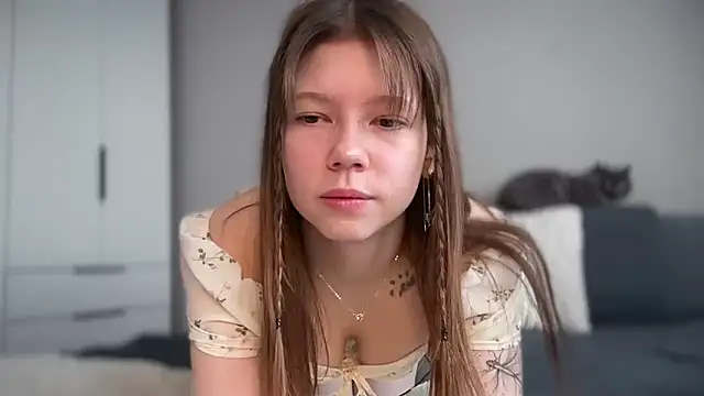 Snapshot of karalinhks chatting on February 7, 7:16 am karalinhks online show from February 7, 7:16 am