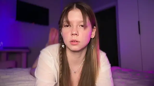 Snapshot of karalinhks chatting on February 20, 6:43 pm karalinhks online show from February 20, 6:43 pm