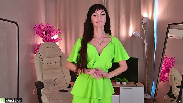 Snapshot of Clima_muse chatting on February 12, 7:08 am Clima muse online show from February 12, 7:08 am