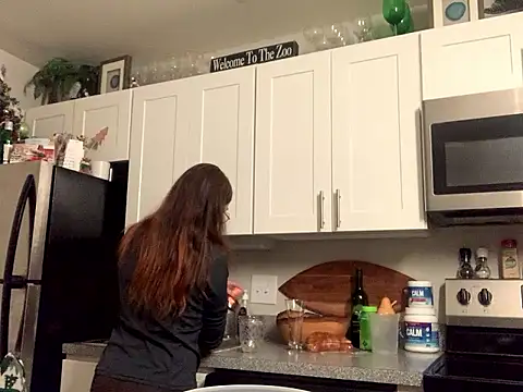 Intothewoodswego online show from January 7, 12:15 am