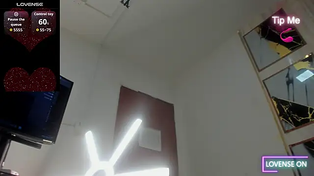 thamara-thompson online show from February 20, 1:57 pm