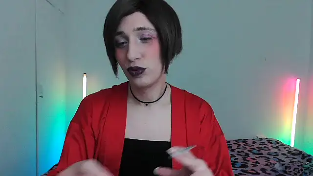 Snapshot of HoneyValentine chatting on February 9, 8:07 pm HoneyValentine online show from February 9, 8:07 pm