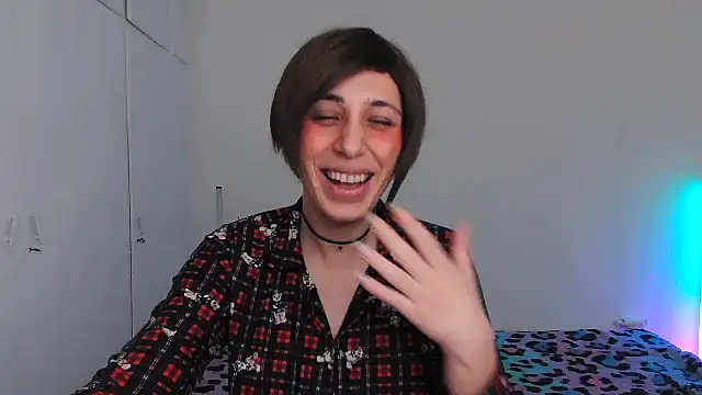 Snapshot of HoneyValentine chatting on February 28, 7:57 pm HoneyValentine online show from February 28, 7:57 pm