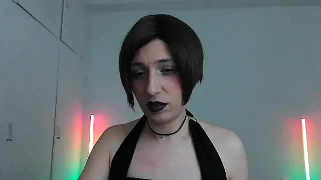 Snapshot of HoneyValentine chatting on February 4, 10:05 pm HoneyValentine online show from February 4, 10:05 pm