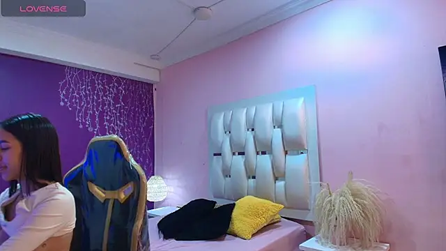 martiina 1 online show from January 12, 8:36 pm