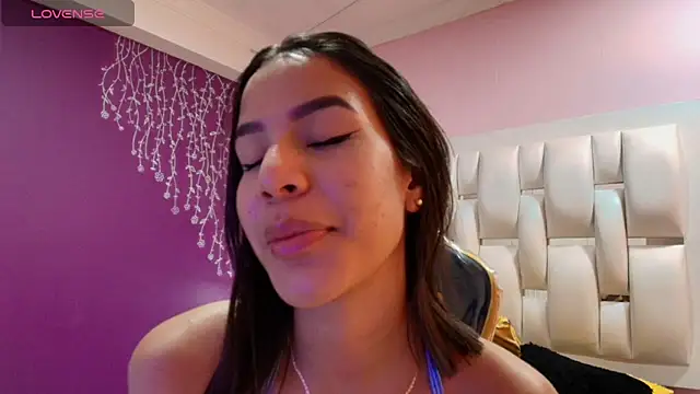 martiina 1 online show from January 10, 8:15 pm