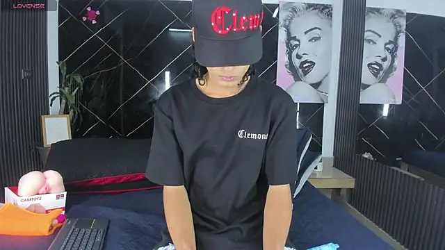 Treyk king online show from April 12, 4:38 am