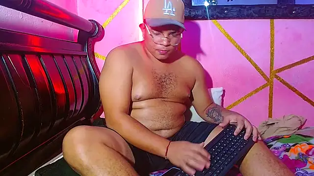 michell hot29 online show from February 10, 12:59 pm