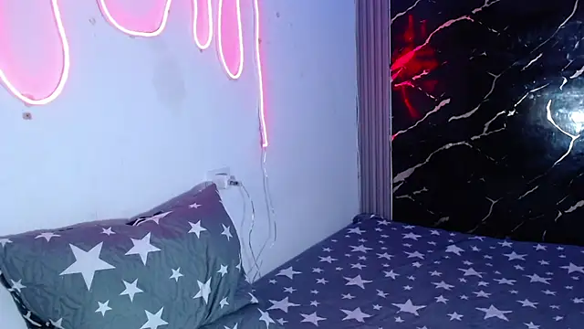 jamescurly00 online show from March 15, 5:25 am