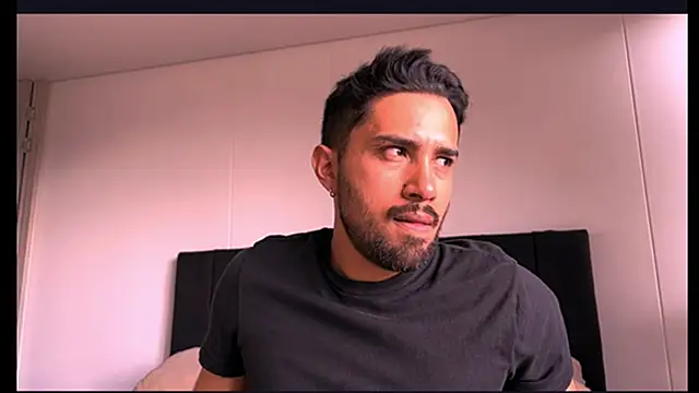 axell torrez online show from January 13, 8:24 pm