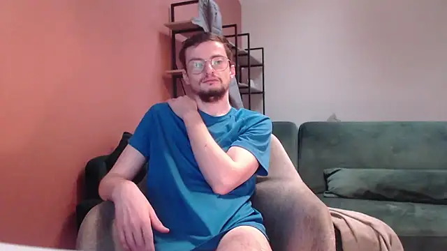 Snapshot of davidfrenchlove chatting on February 14, 1:44 pm davidfrenchlove online show from February 14, 1:44 pm